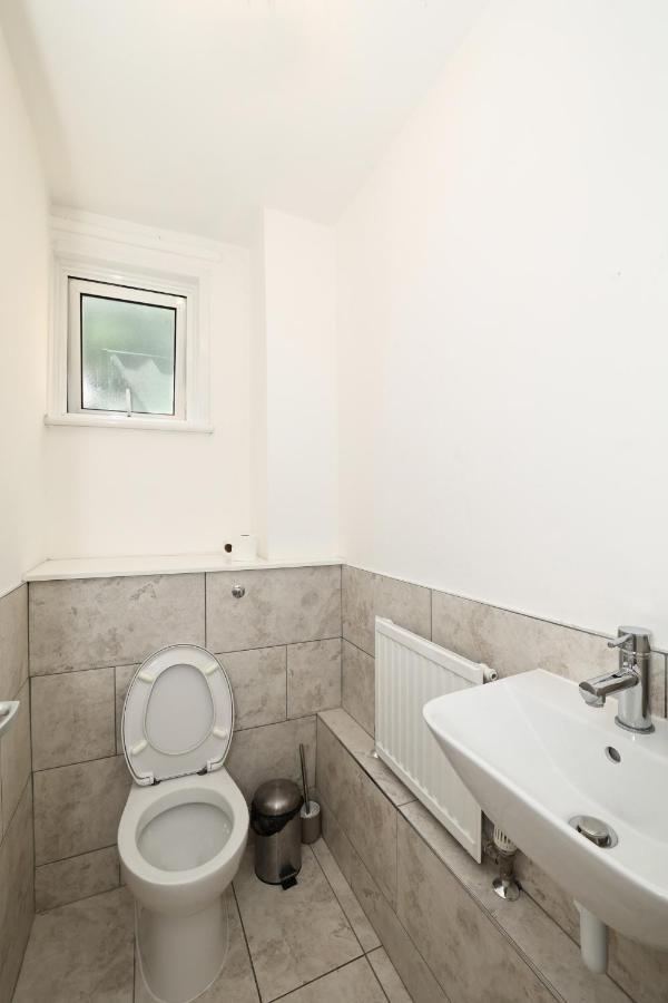 Stay In Islington In Style 3Bdr Apt Nr Upper St Лондон Екстериор снимка