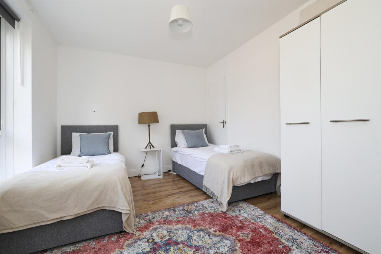 Stay In Islington In Style 3Bdr Apt Nr Upper St Лондон Екстериор снимка